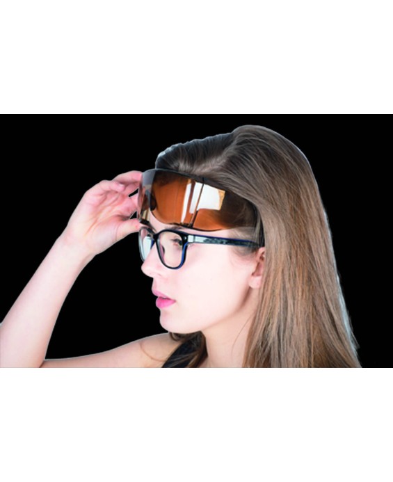 Photo lifestyle des sur lunettes teintées Photo lifestyle des sur lunettes teintées